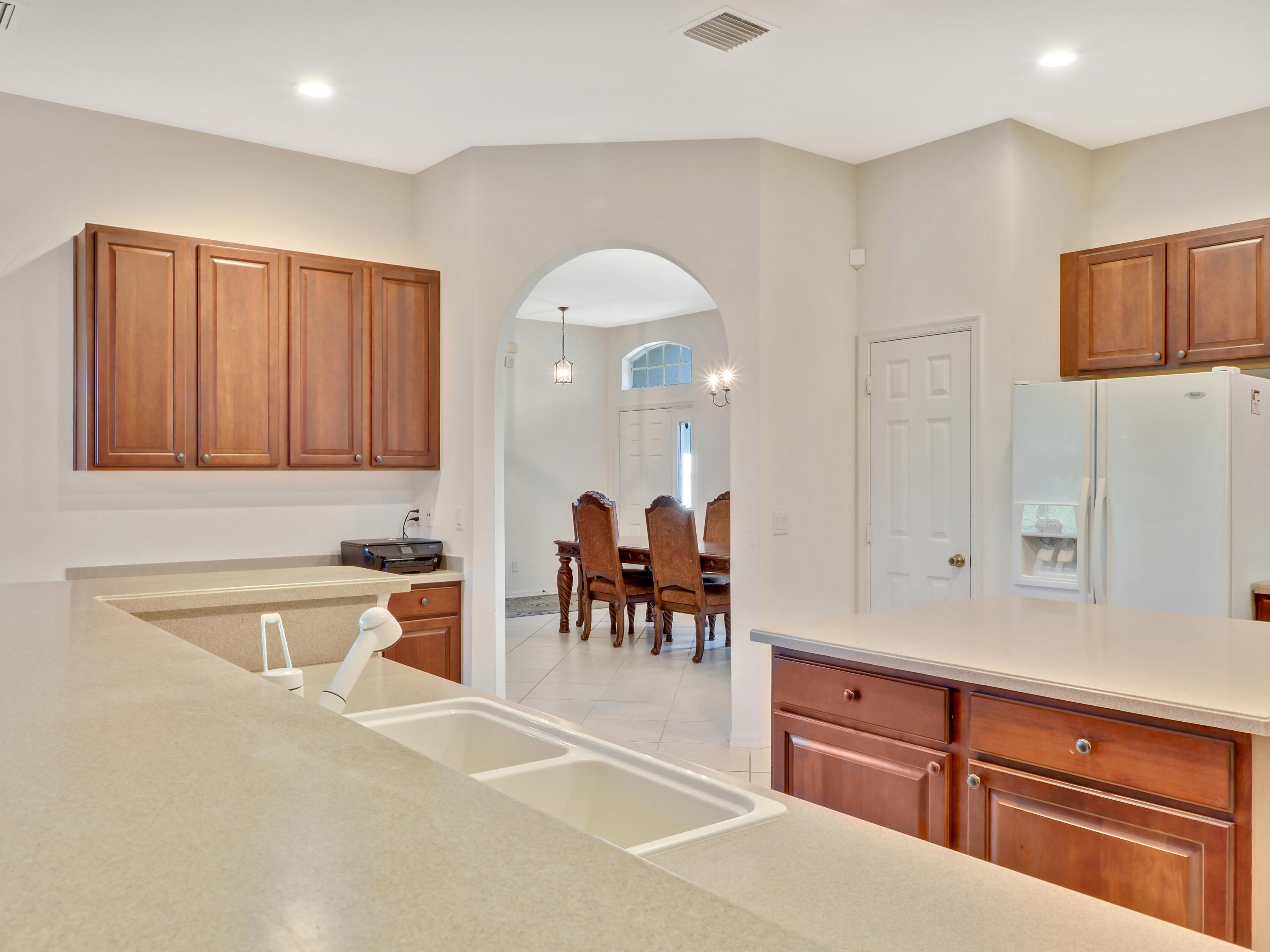 Palm Lake Gardens - Residential