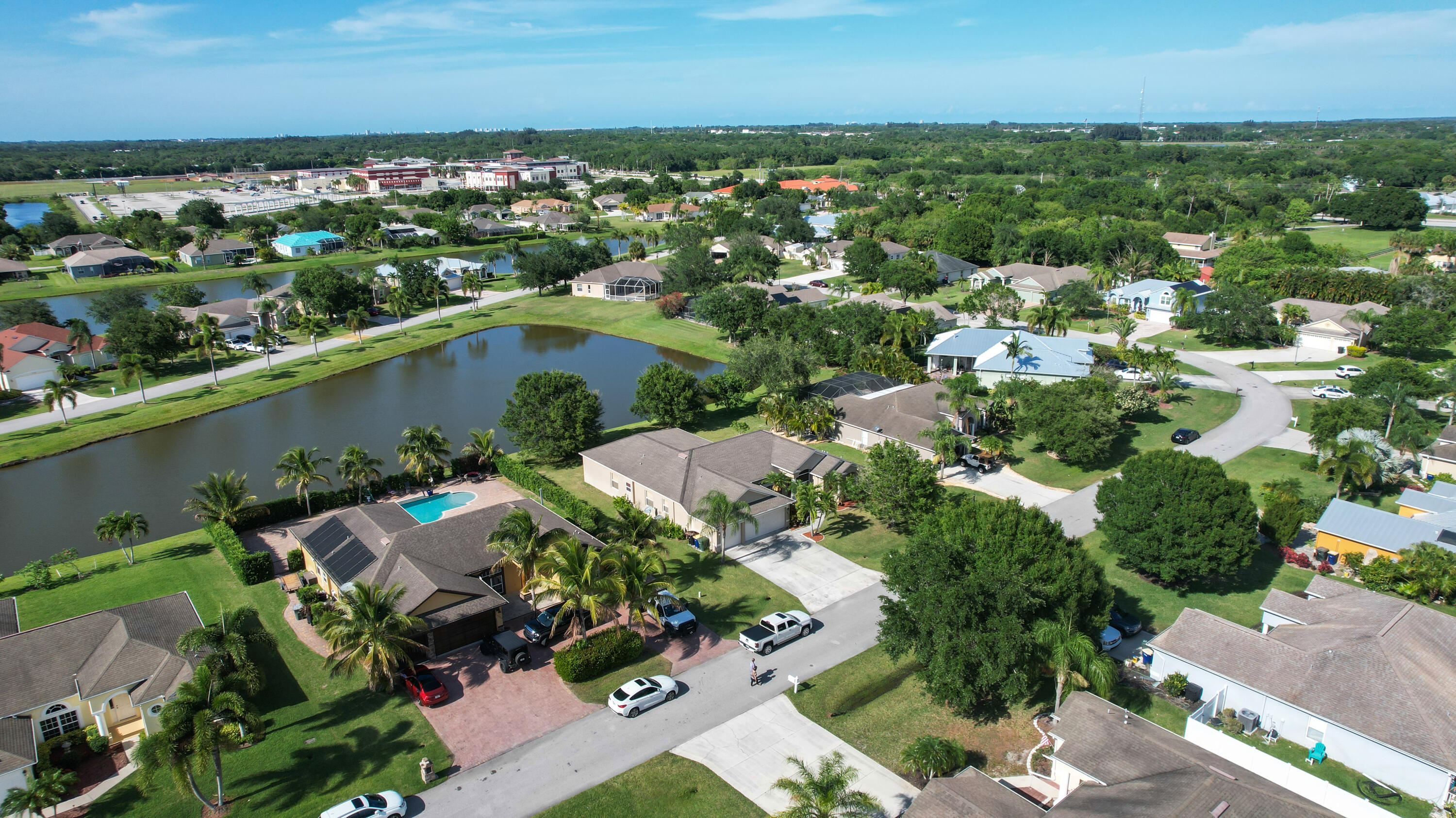Palm Lake Gardens - Residential