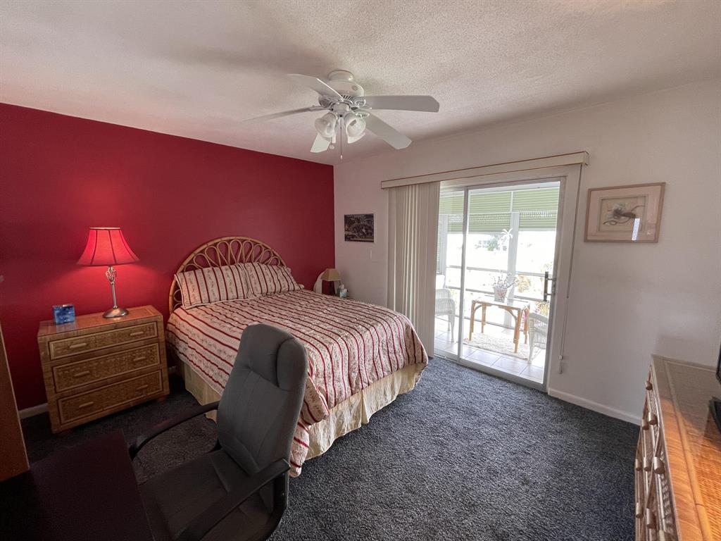 LIGHTHOUSE POINT GARDENS - Residential