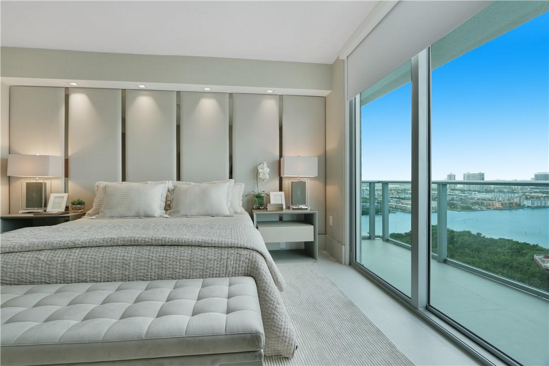 PARQUE TOWERS - Residential