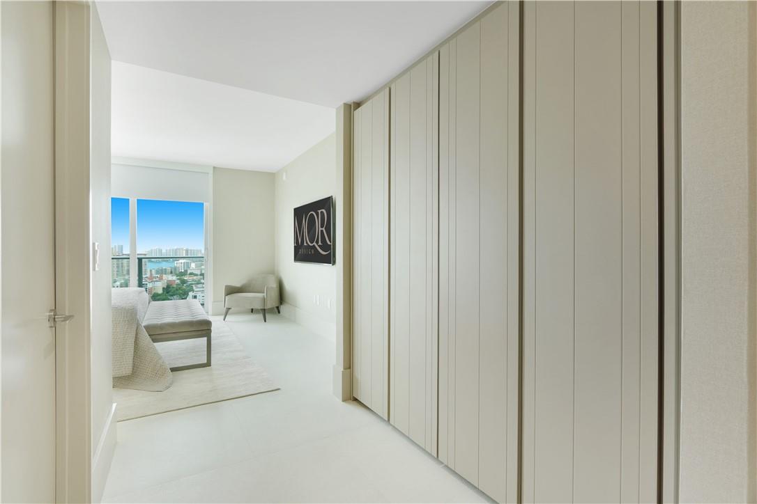 PARQUE TOWERS - Residential