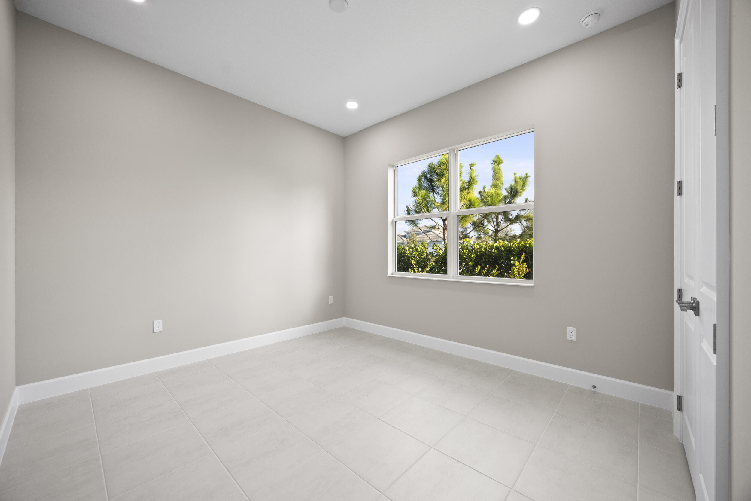 WOODLANDS OF WESTLAKE - Residential