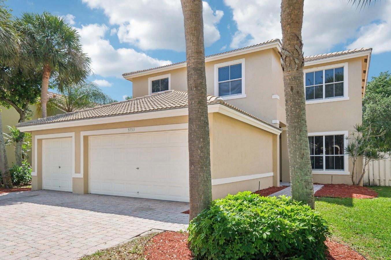 3735 Torres Cir