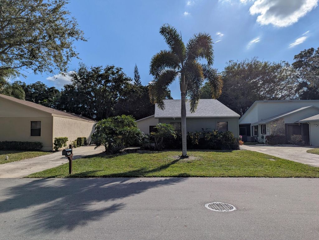 Photo of 2454 NW 9th Street, Delray Beach, FL 33445 (MLS # R11051328)
