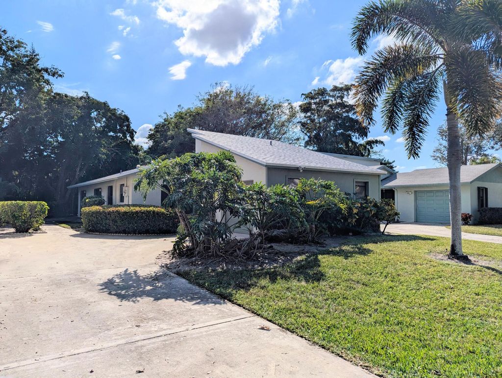 Photo of 2454 NW 9th Street, Delray Beach, FL 33445 (MLS # R11051328)