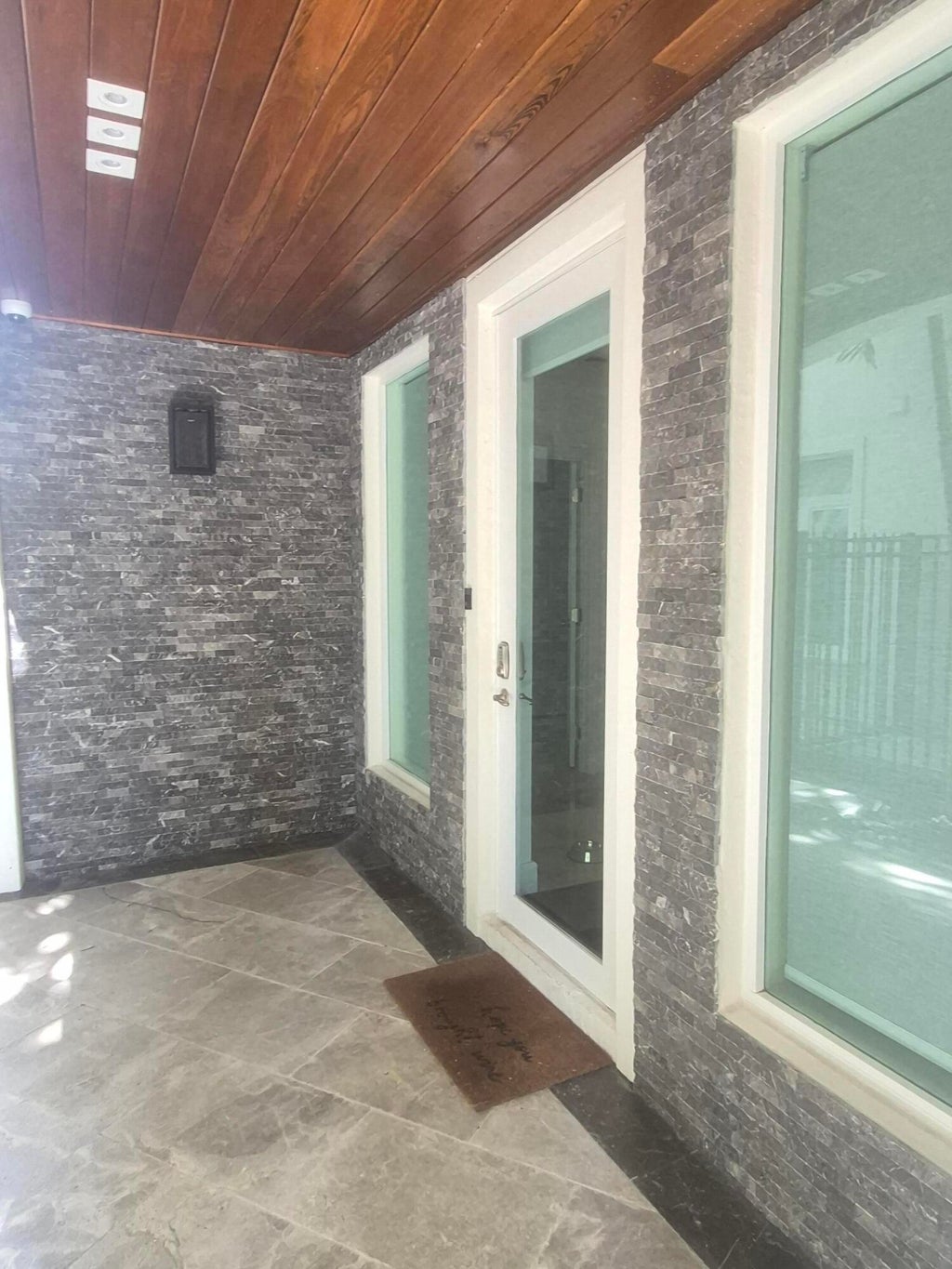 Photo of 71 Isle Of Venice Drive #71, Fort Lauderdale, FL 33301 (MLS # B26069749)