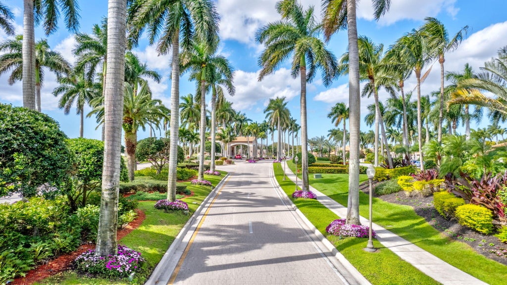 Photo of 7453 Granville Avenue, Boynton Beach, FL 33437 (MLS # B26081354)