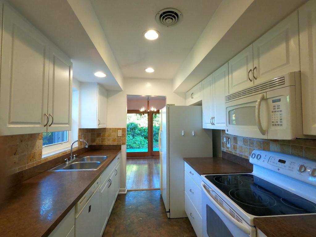 WYNNEWOOD ACRES 2 - Residential