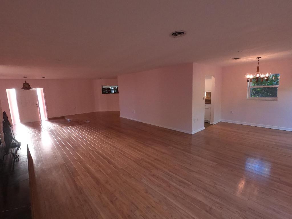 WYNNEWOOD ACRES 2 - Residential