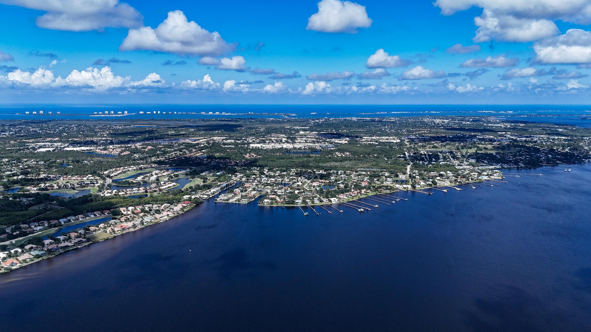 BEAU RIVAGE - Residential