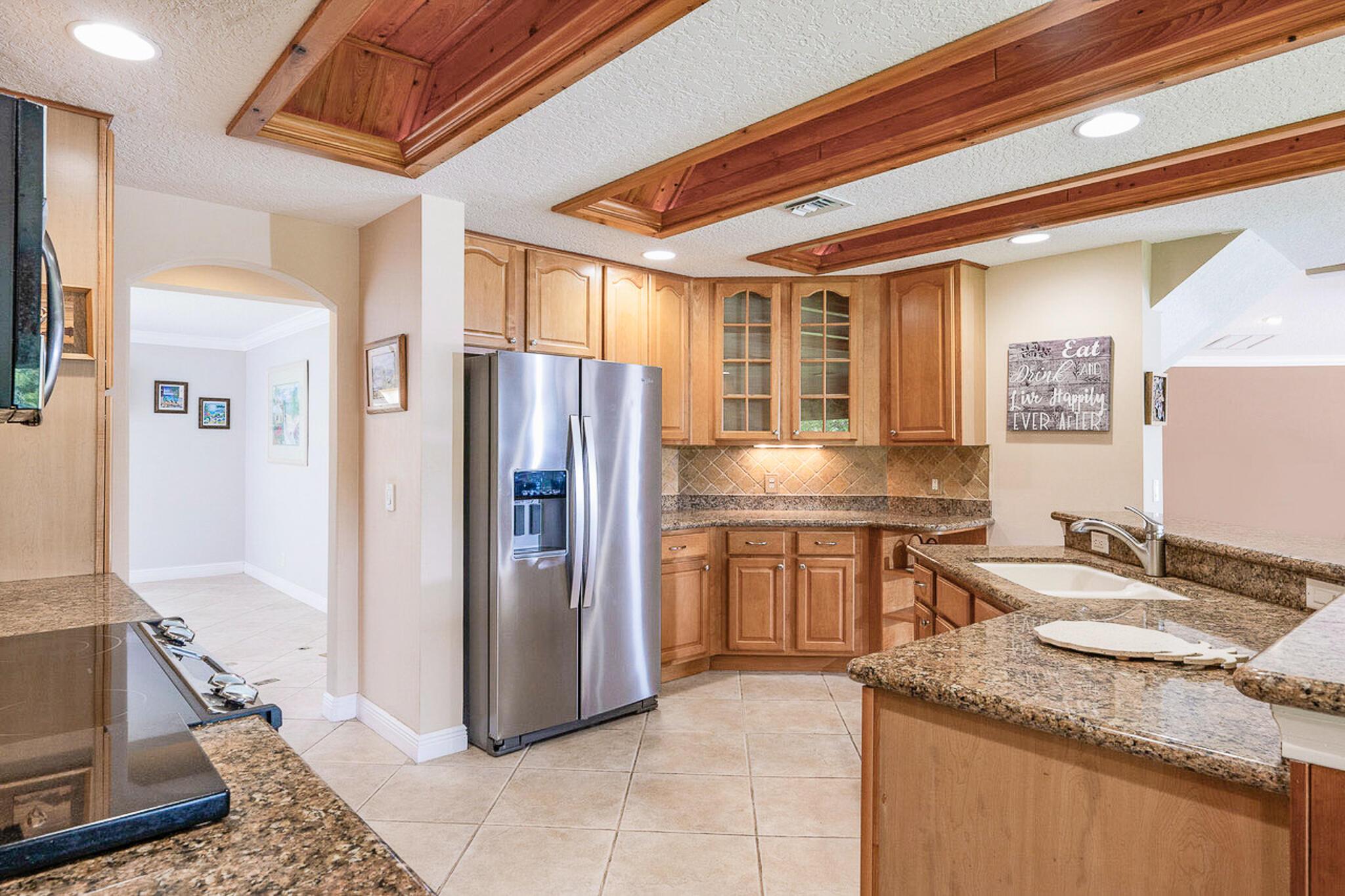 BEAU RIVAGE - Residential