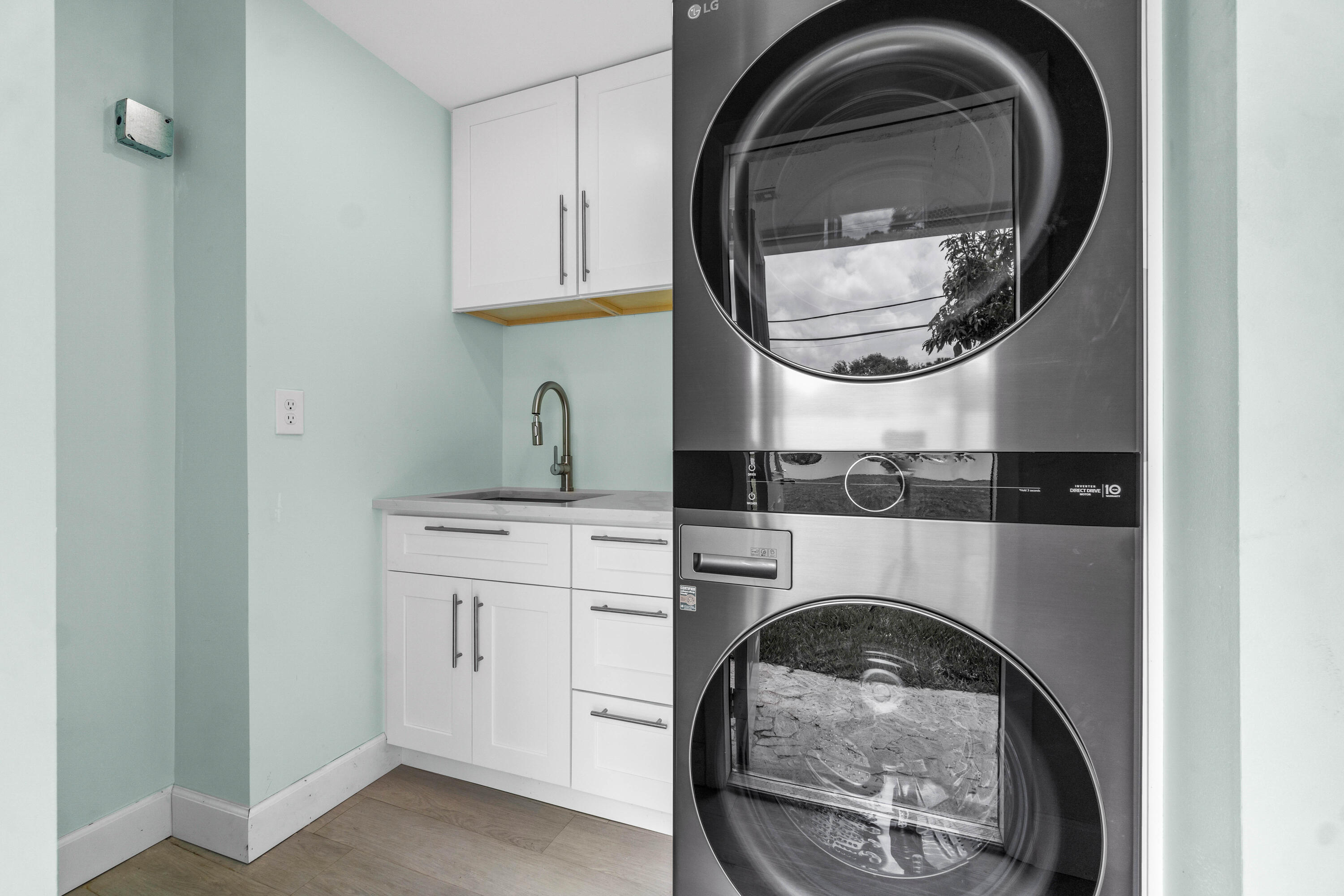 PALM BEACH SQUARE UNIT 6 - Residential