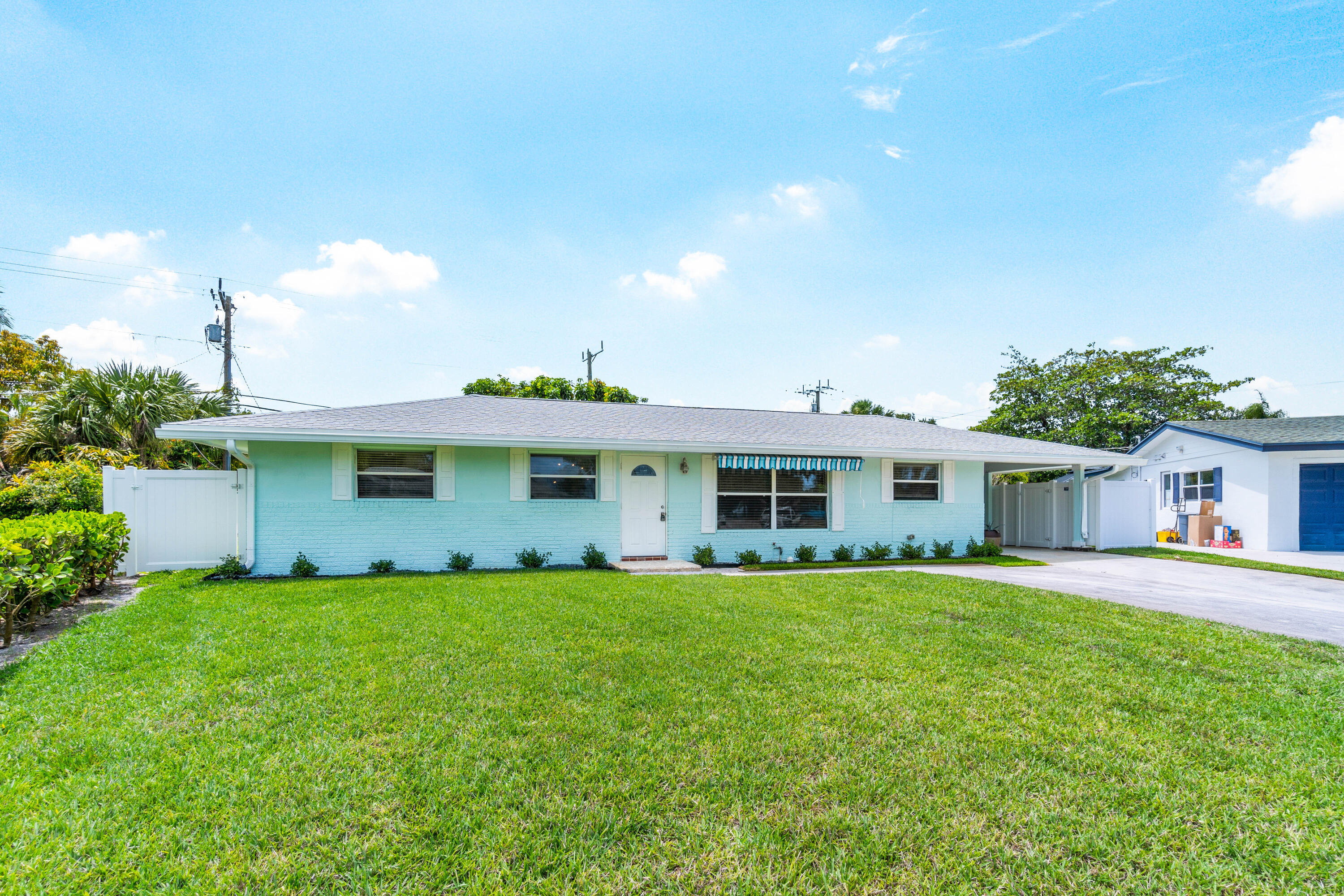 PALM BEACH SQUARE UNIT 6 - Residential