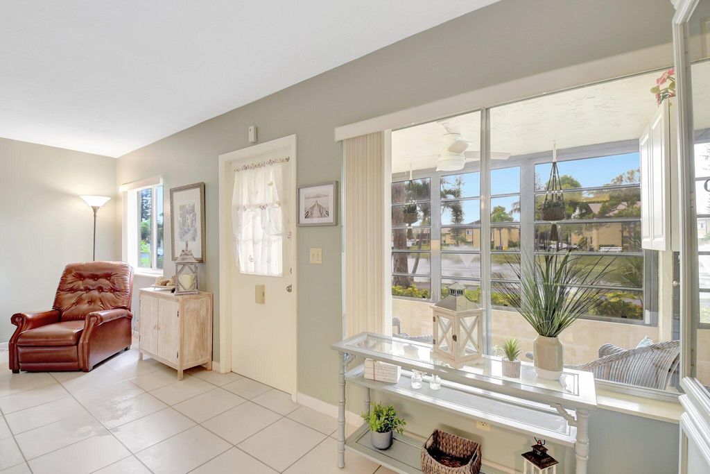 Photo of 338 Pine Ridge Circle #B-1, Greenacres, FL 33463 (MLS # R11096640)