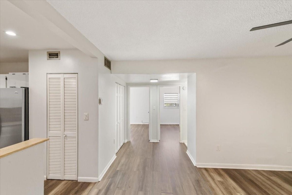 5100 SW 41st Street 321, Pembroke Park, FL, 33023/$160,000 4 5100 SW 41st Street 321