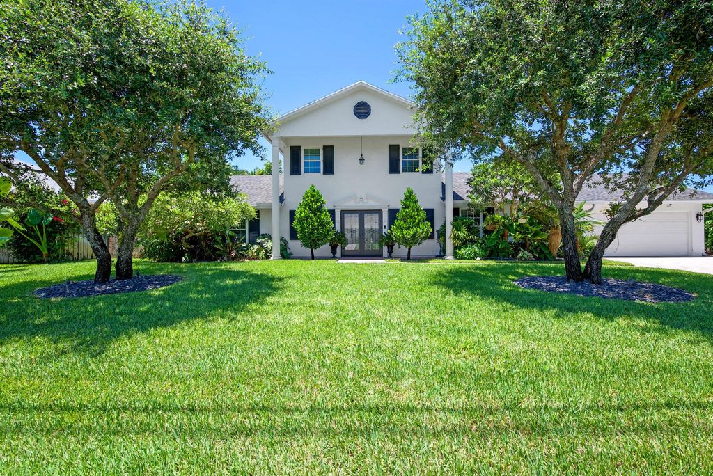 Photo of 4483 Palo Verde Drive, Boynton Beach, FL 33436 (MLS # R11102943)