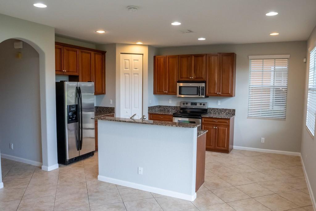 BRIELLA 1 CONDO - Residential Lease