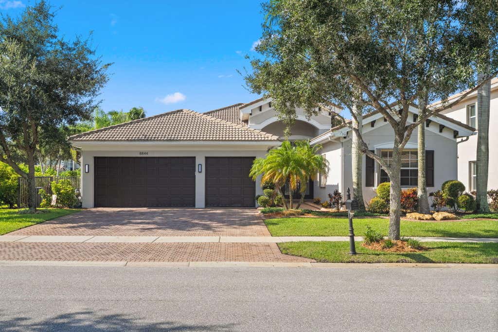 Photo of 8844 STARHAVEN Cove, Boynton Beach, FL 33473 (MLS # B26062605)