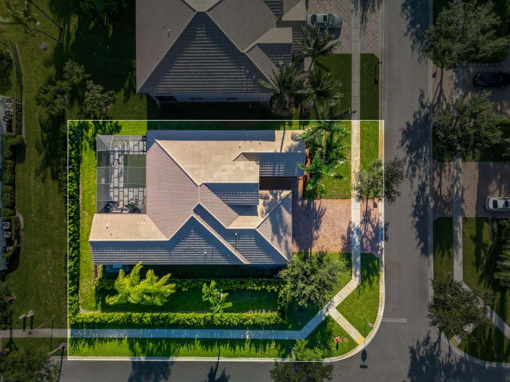 Photo of 8844 STARHAVEN Cove, Boynton Beach, FL 33473 (MLS # B26062605)