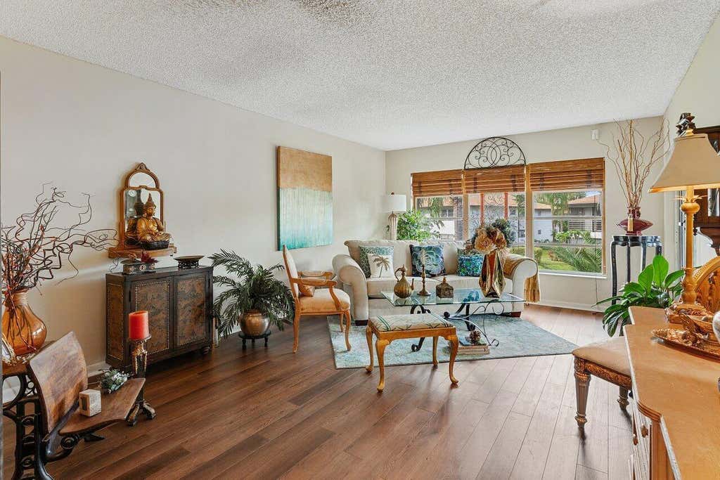 Photo of 5770 Princess Palm Court #F, Delray Beach, FL 33484 (MLS # R10941366)