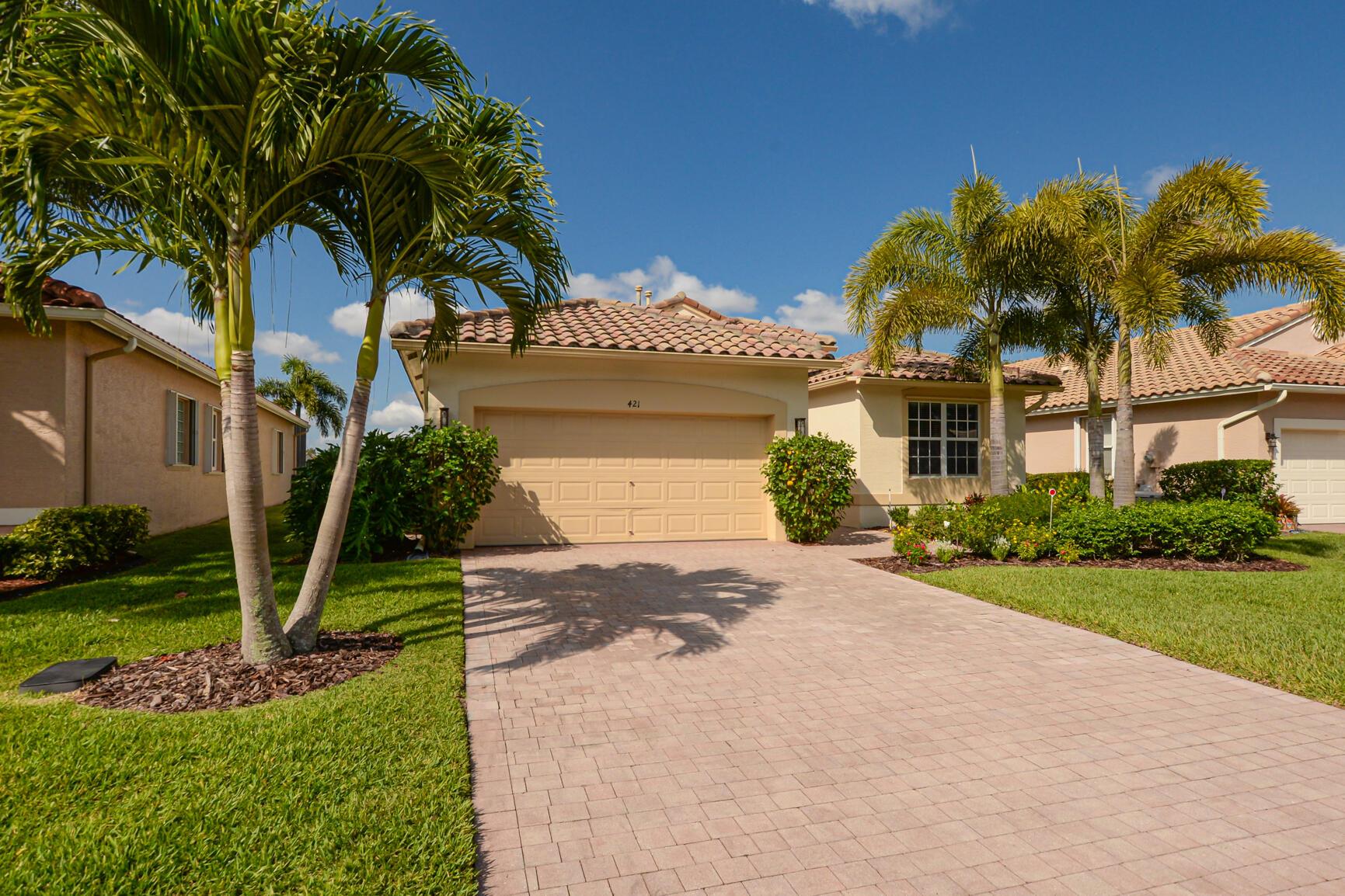 CASADES AT ST LUCIE WEST - Residential Lease
