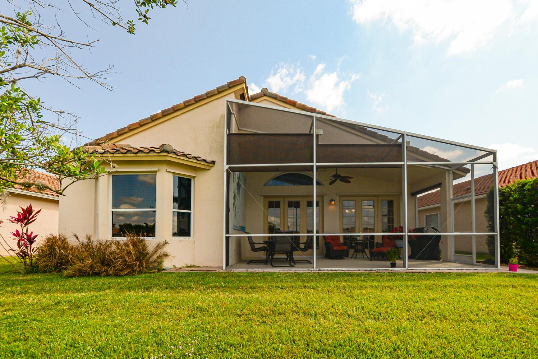 CASADES AT ST LUCIE WEST - Residential Lease