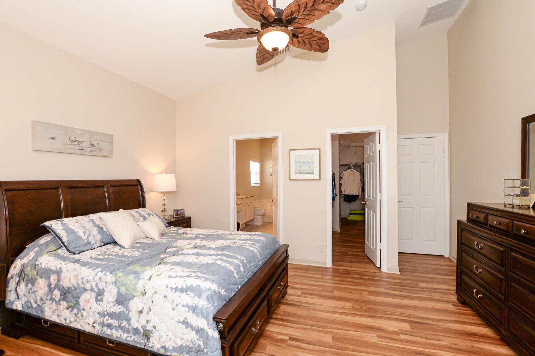 CASADES AT ST LUCIE WEST - Residential Lease