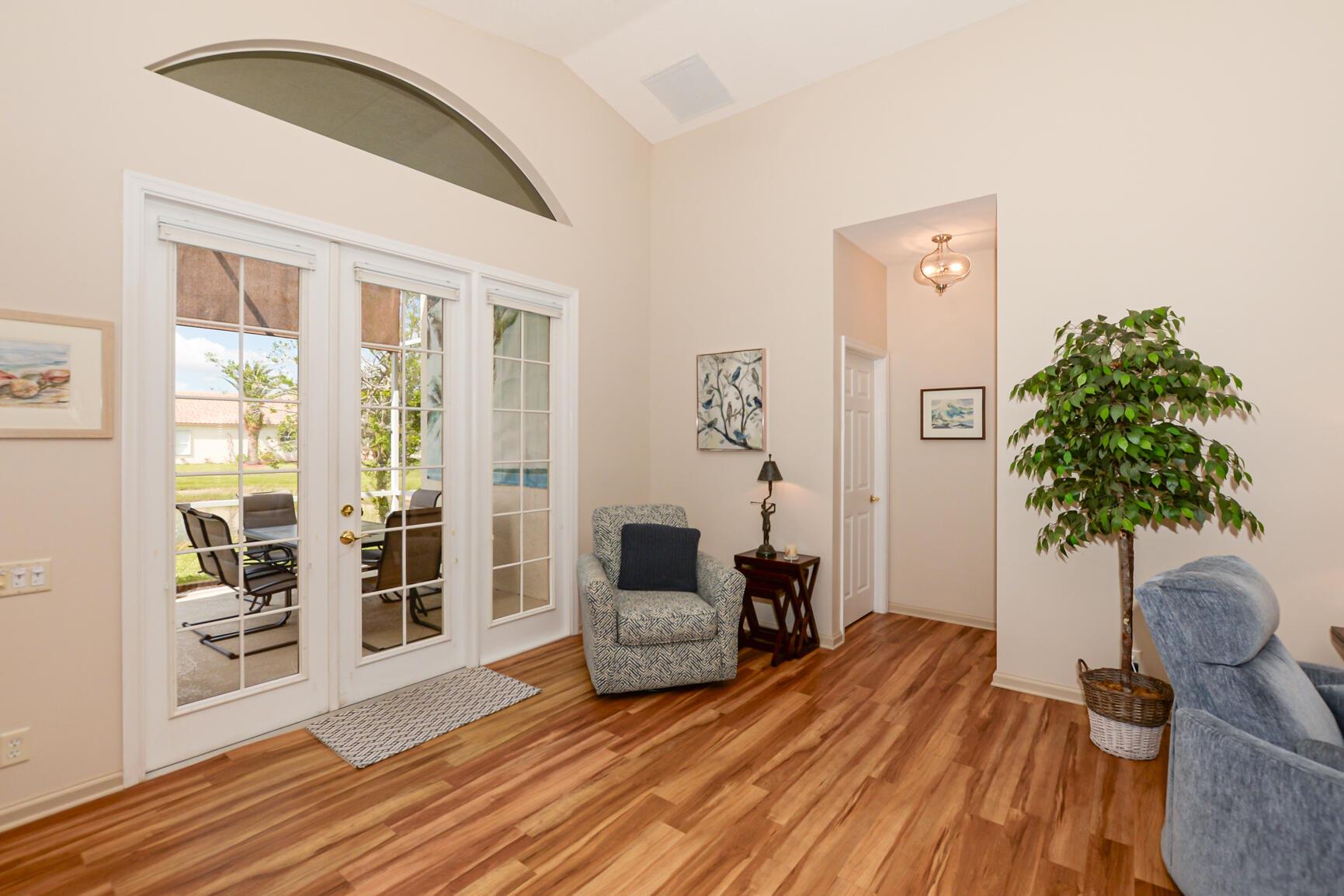 CASADES AT ST LUCIE WEST - Residential Lease