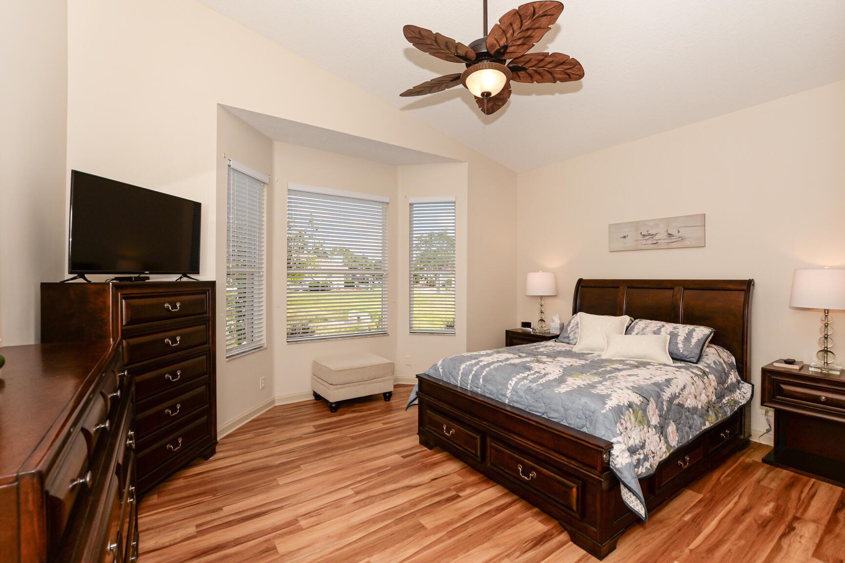 CASADES AT ST LUCIE WEST - Residential Lease