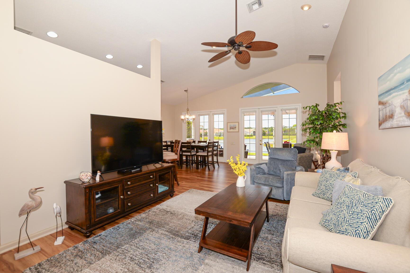 CASADES AT ST LUCIE WEST - Residential Lease