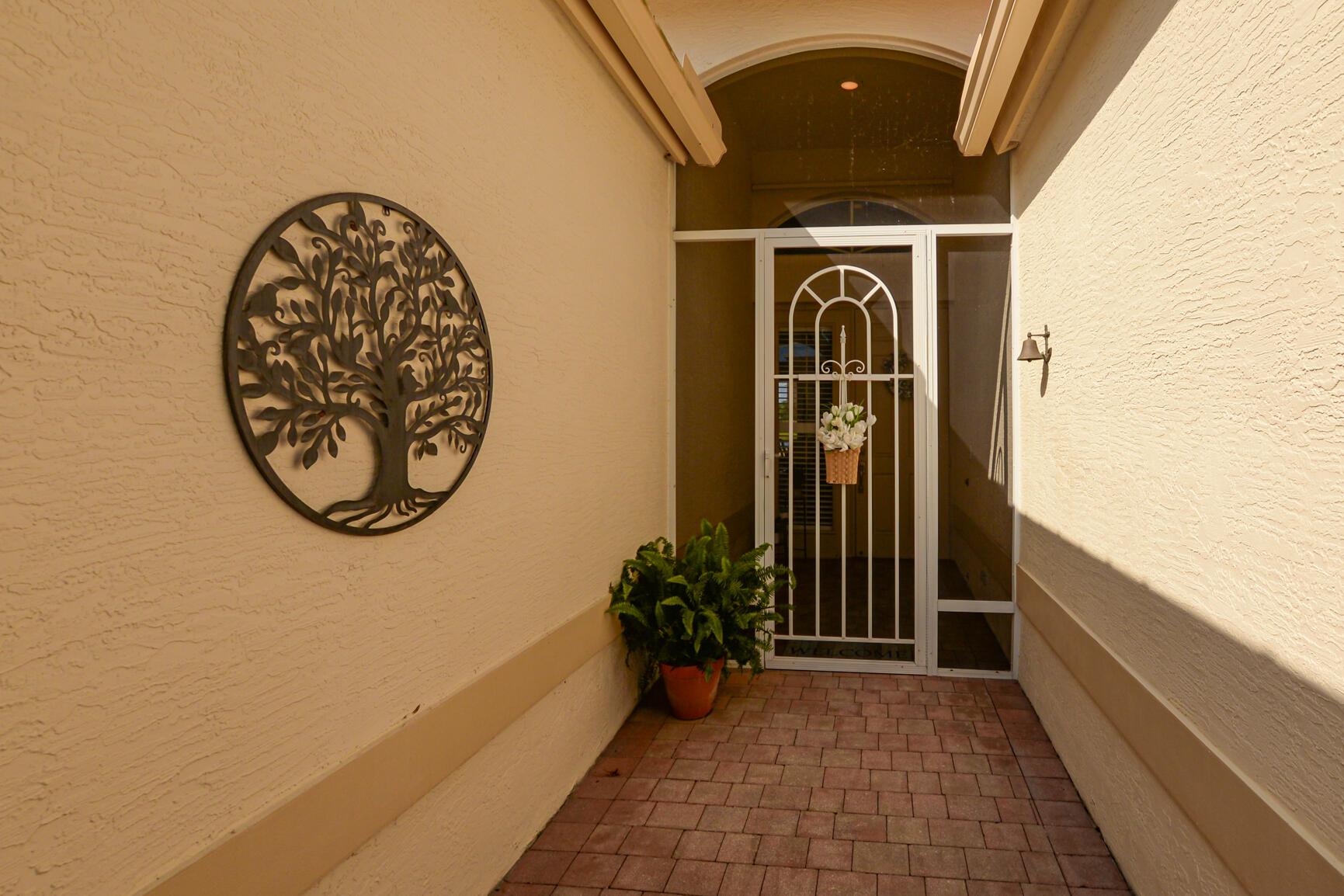 CASADES AT ST LUCIE WEST - Residential Lease