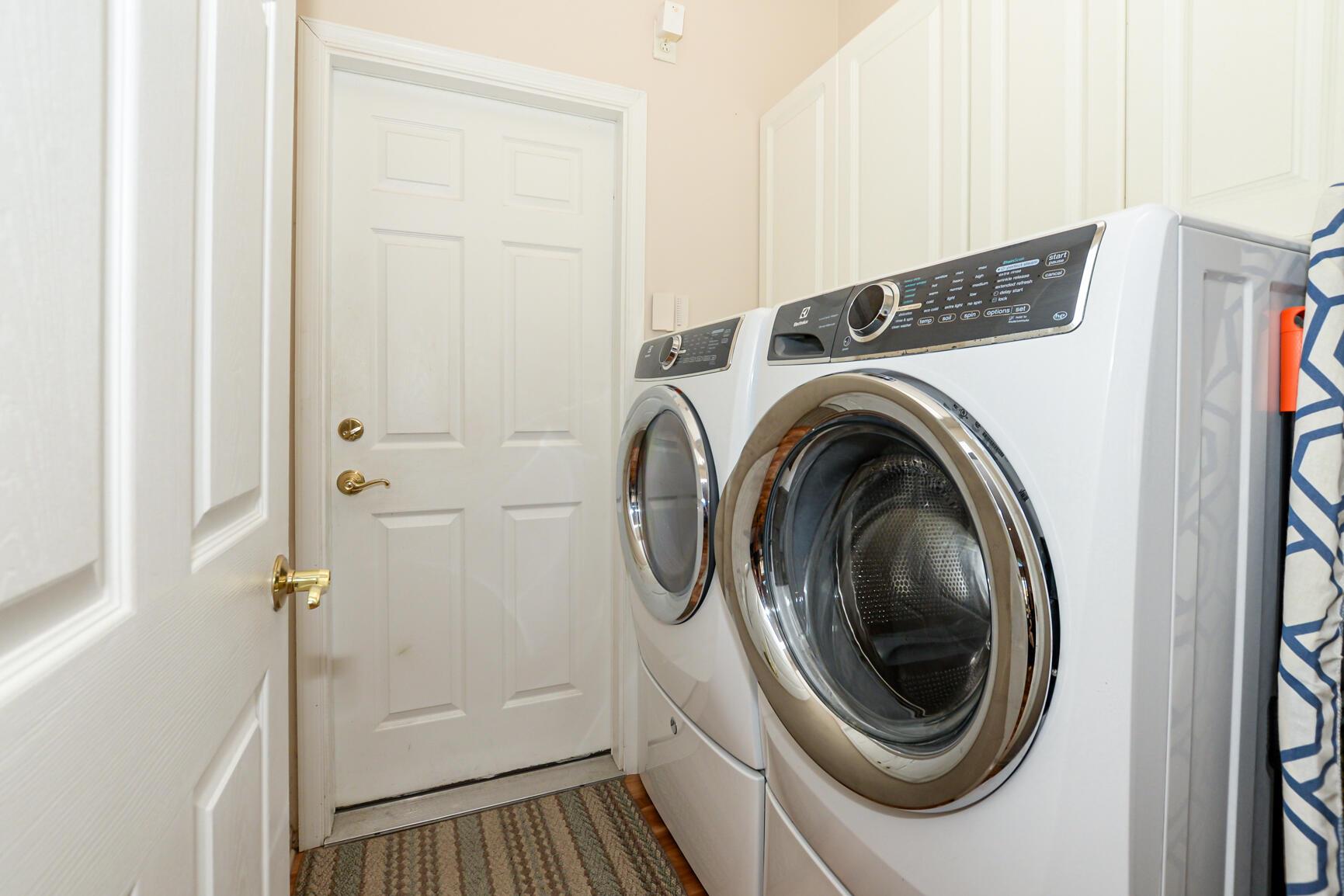 CASADES AT ST LUCIE WEST - Residential Lease