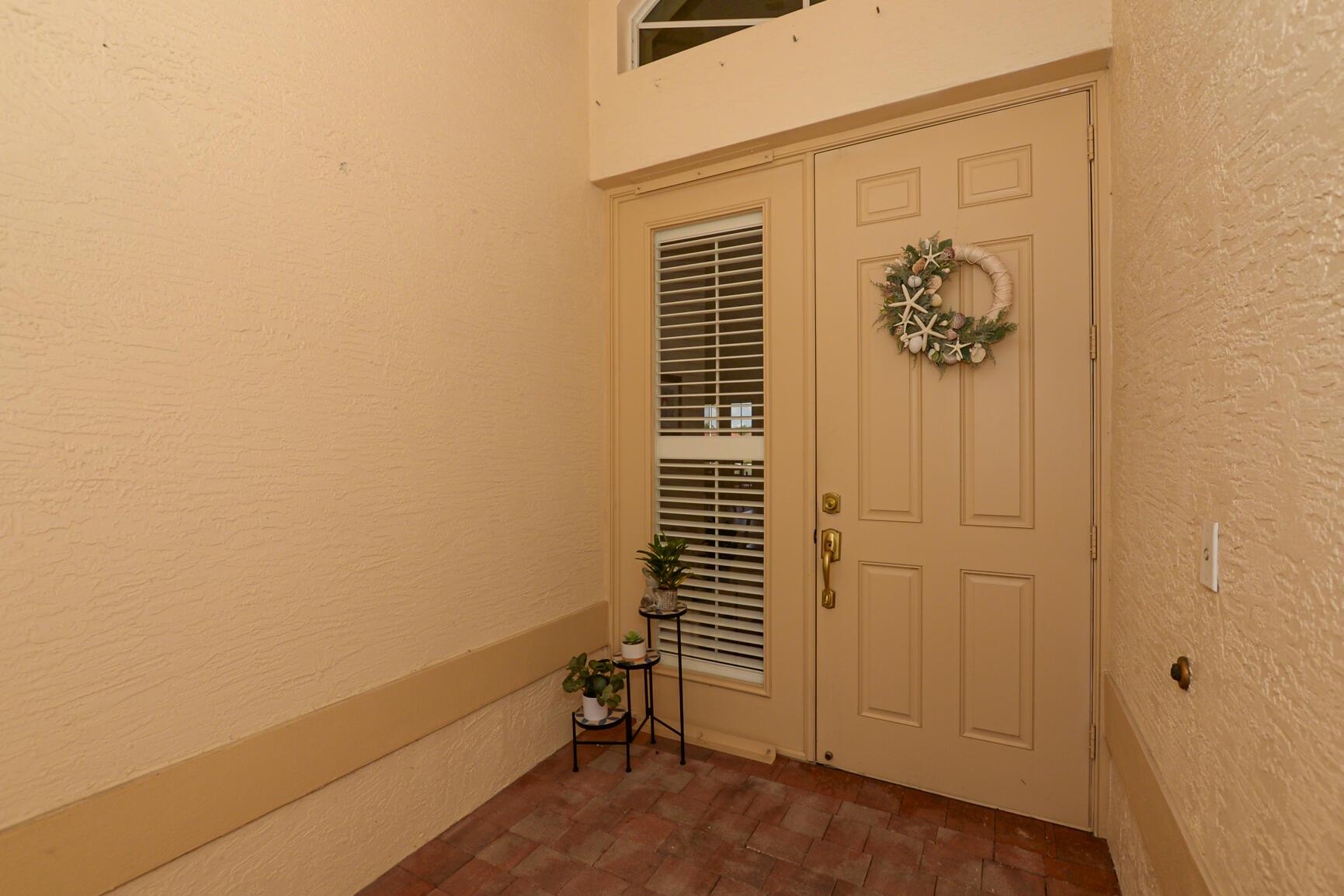 CASADES AT ST LUCIE WEST - Residential Lease