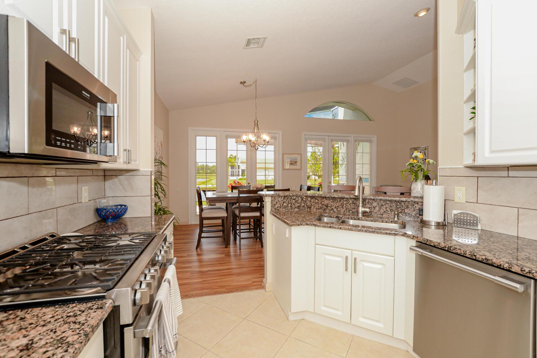 CASADES AT ST LUCIE WEST - Residential Lease