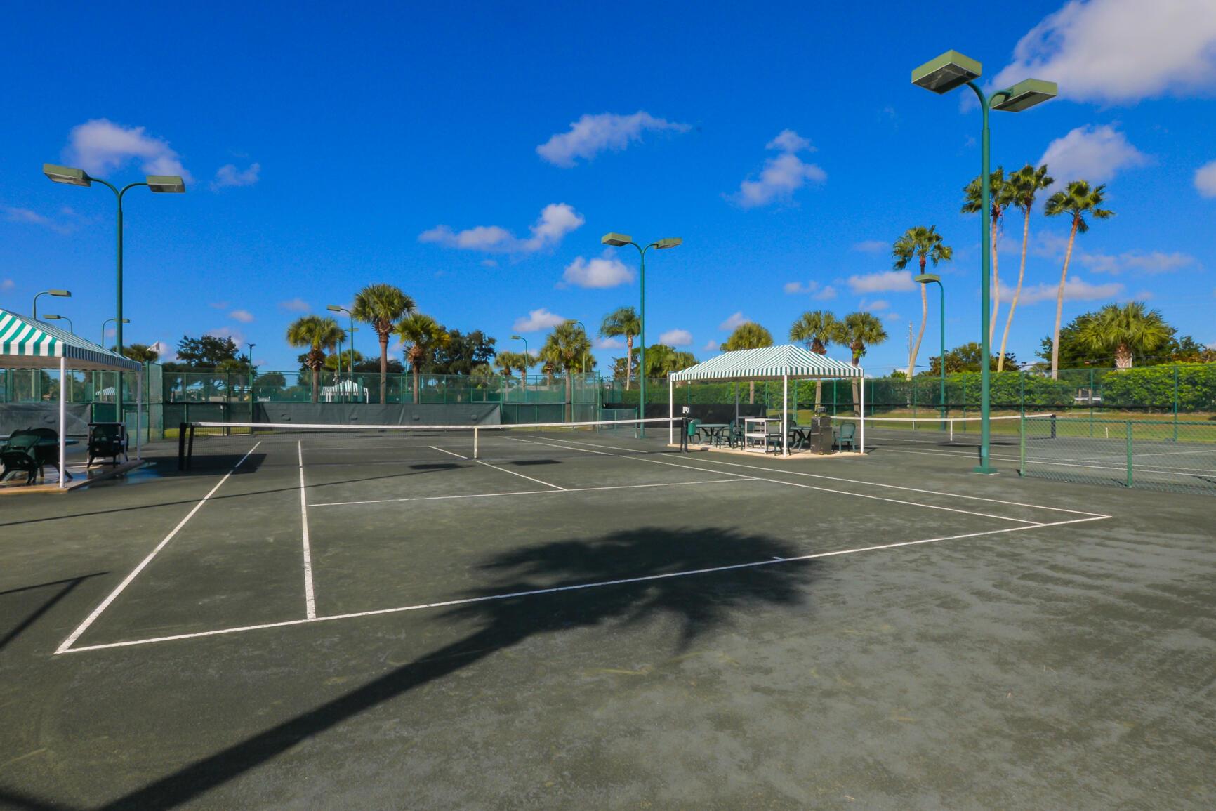 CASADES AT ST LUCIE WEST - Residential Lease