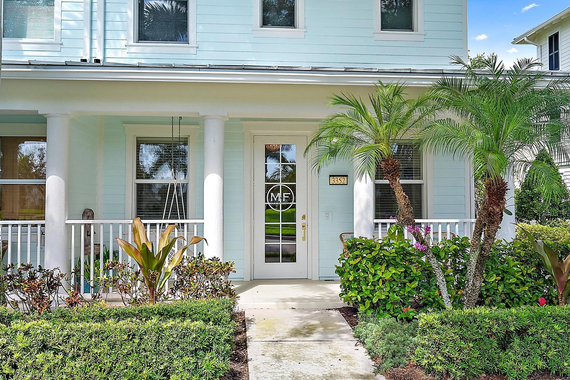 3352 W Mallory Boulevard