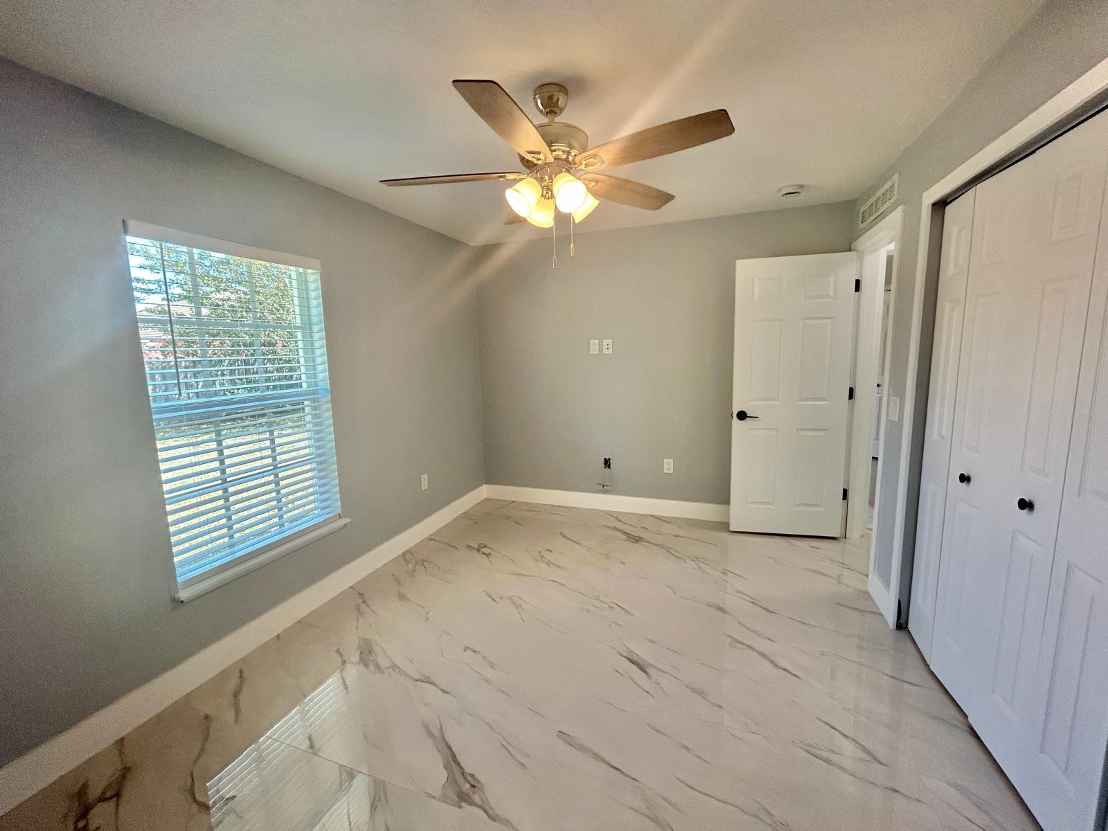 PORT ST LUCIE SECTIO - Residential Lease