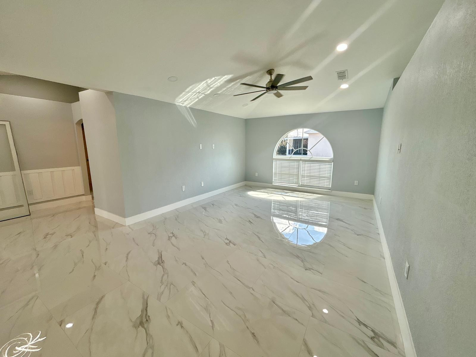 PORT ST LUCIE SECTIO - Residential Lease