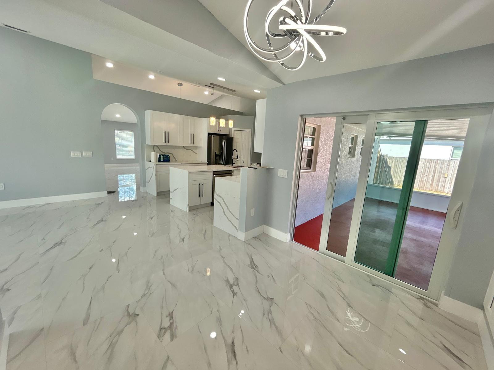 PORT ST LUCIE SECTIO - Residential Lease