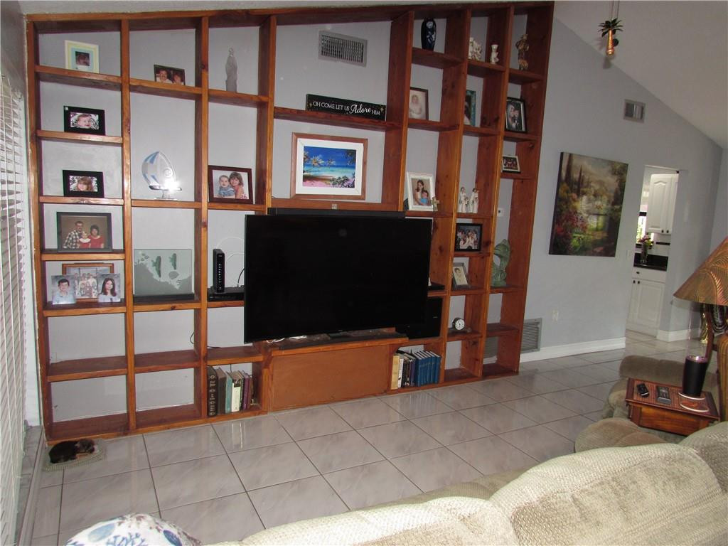 Sunrise Golf Village - Residential