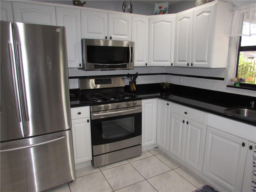 Sunrise Golf Village - Residential