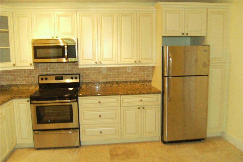 Cascade Falls Condo - Residential Lease