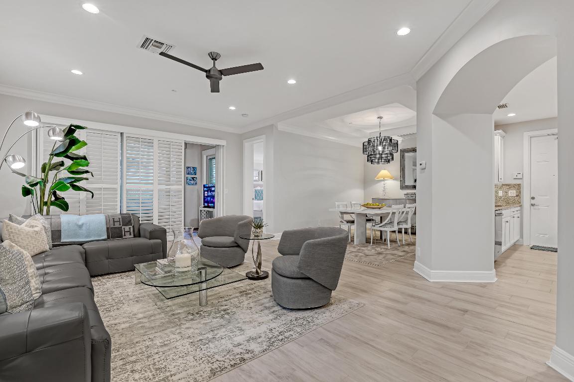 CARRIAGE HOMES AT FRENCHMANS HARBOR CONDO - Residential