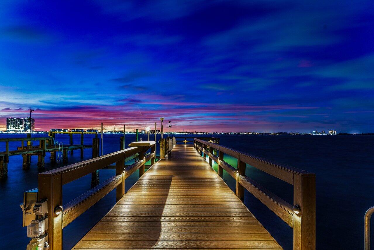 PINE POINT - Residential