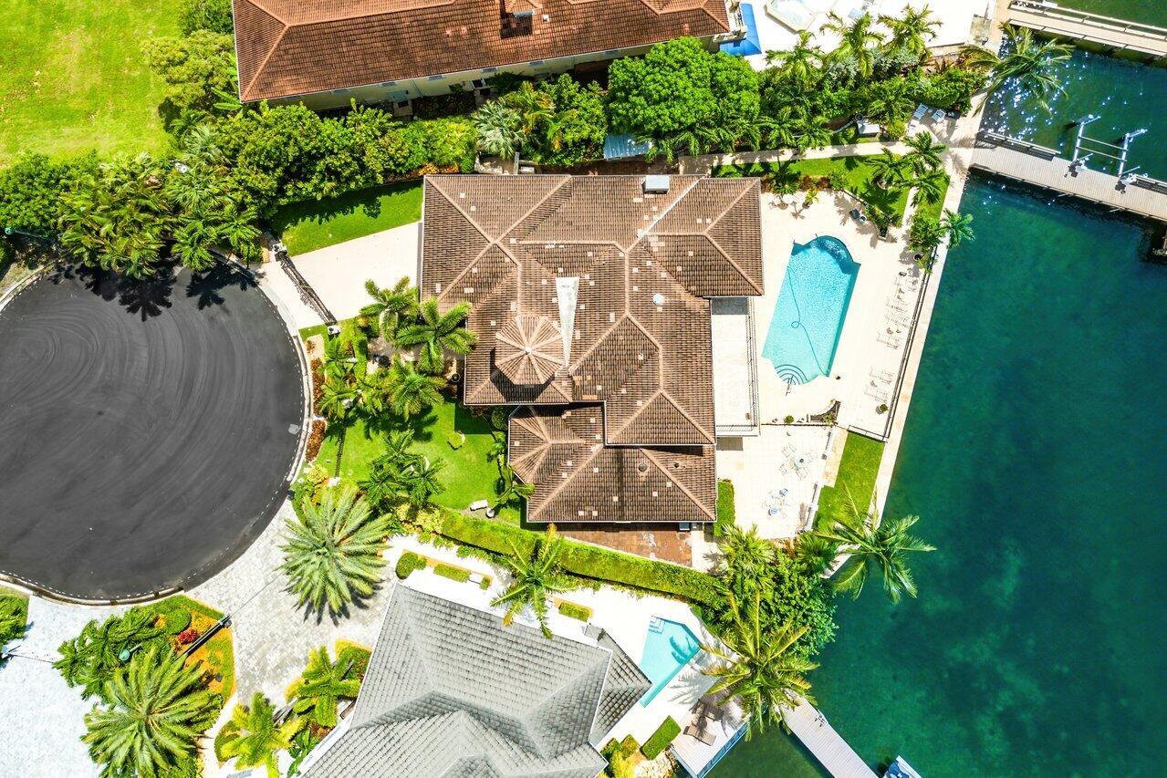 PINE POINT - Residential