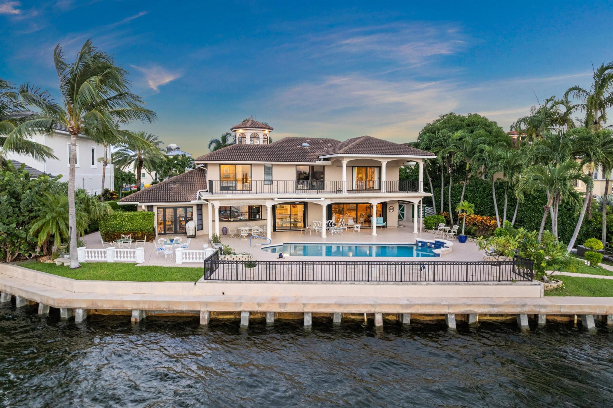 PINE POINT - Residential