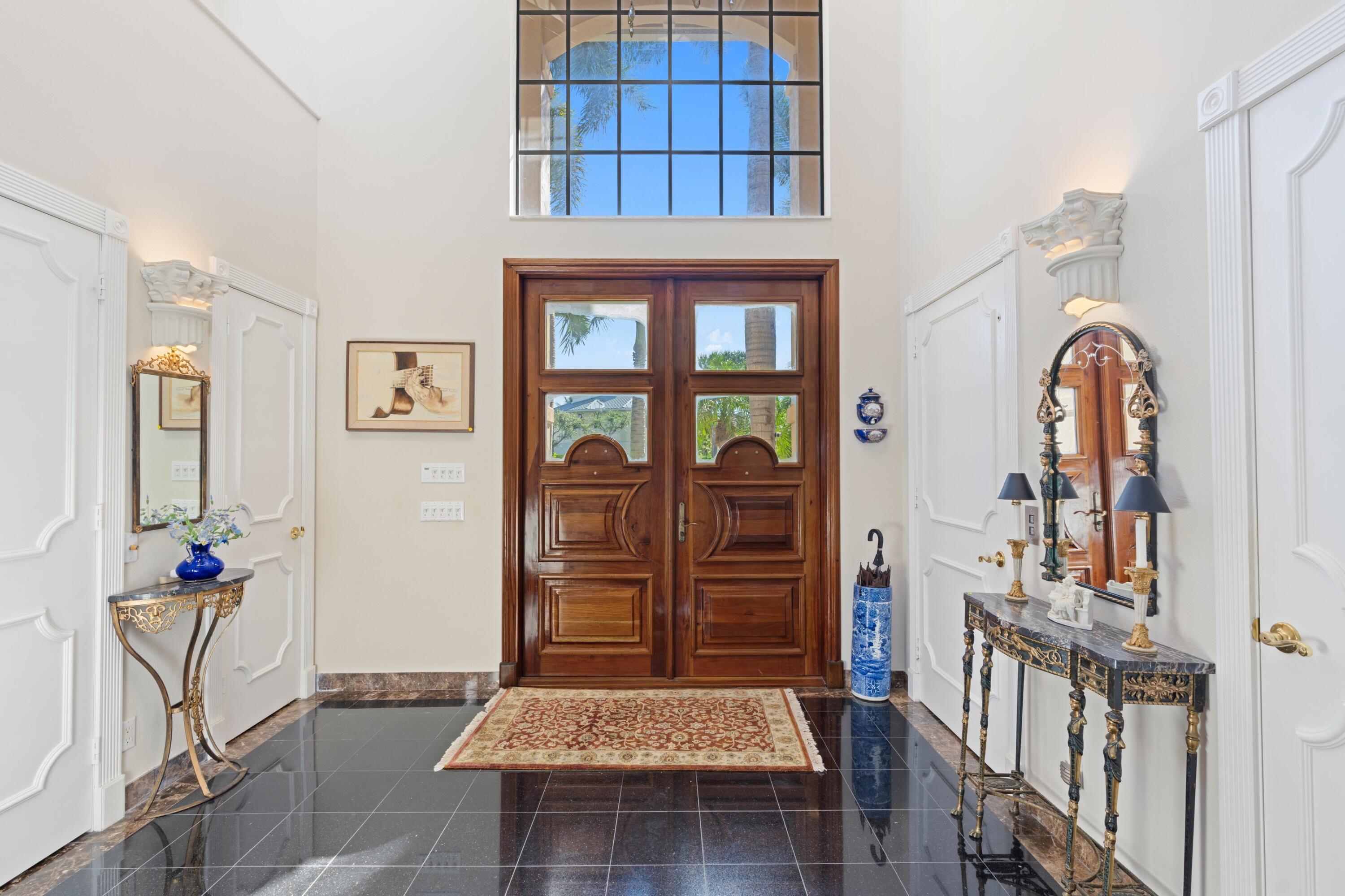 PINE POINT - Residential