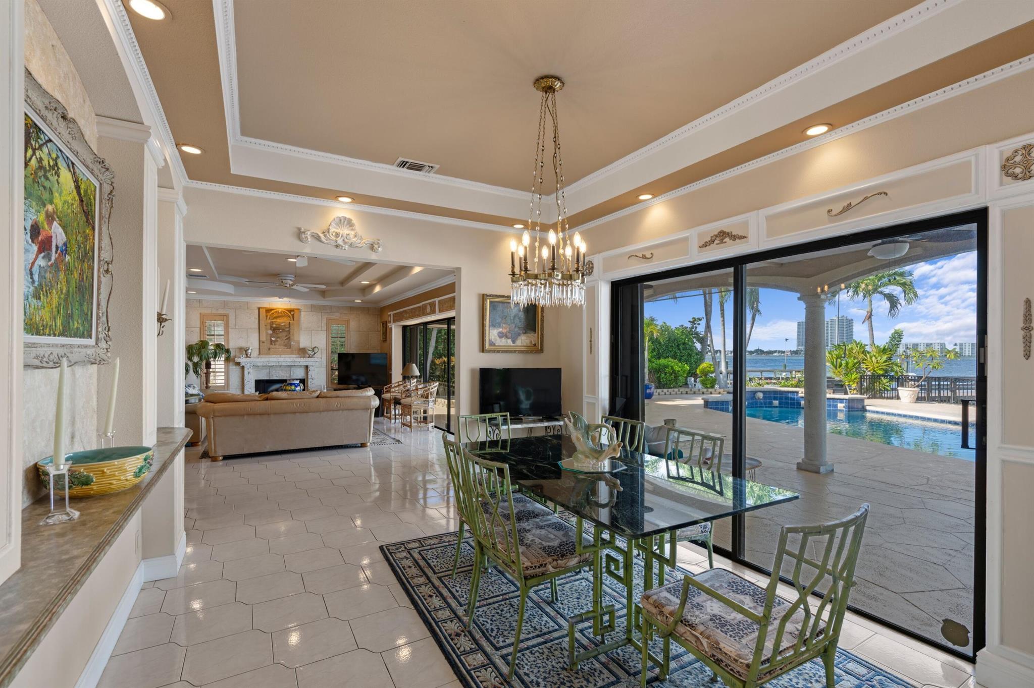 PINE POINT - Residential