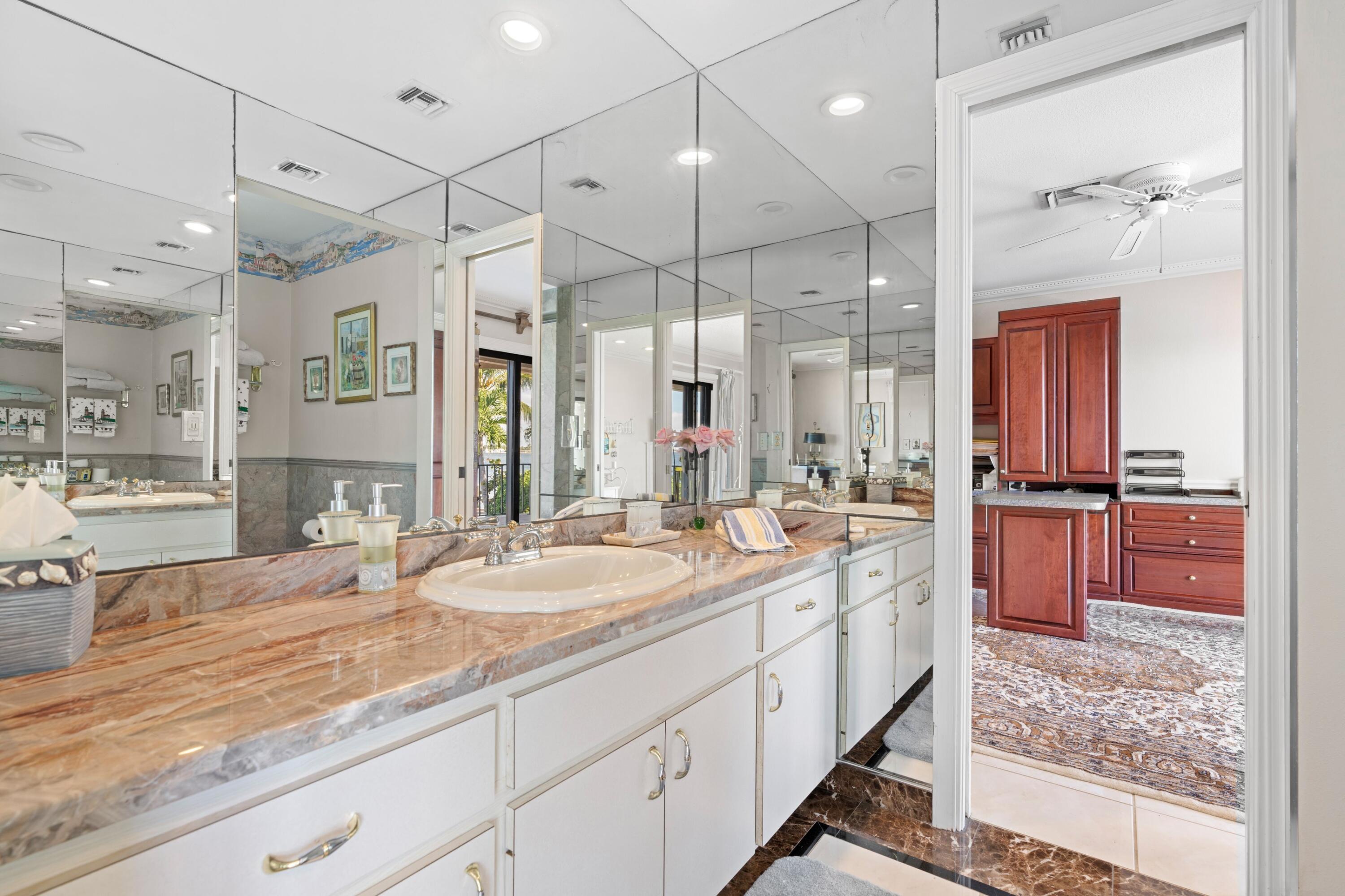 PINE POINT - Residential