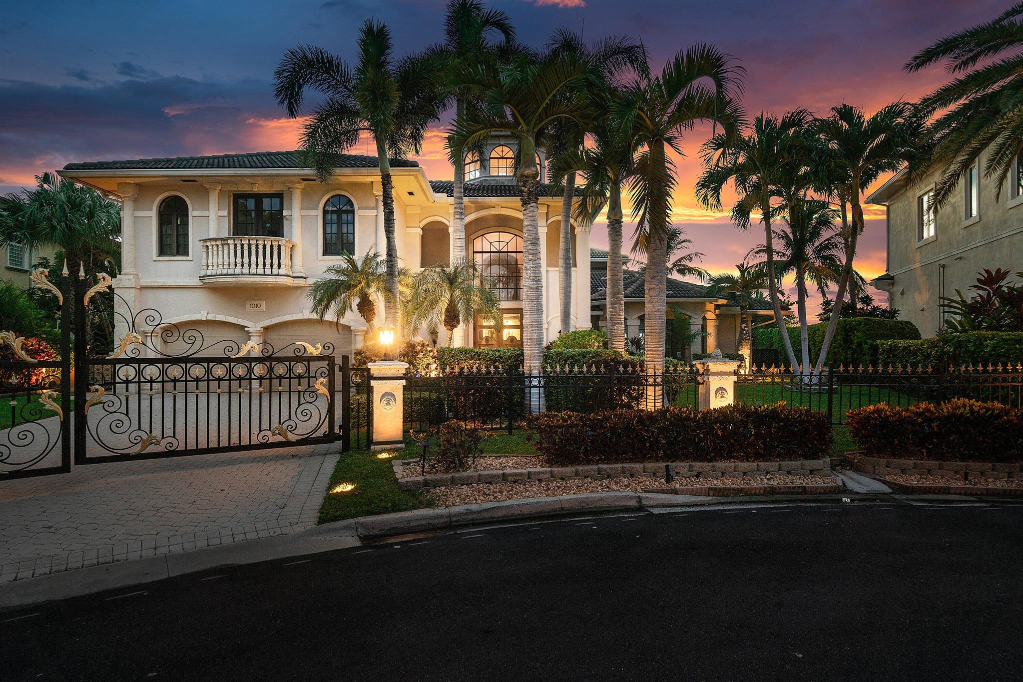 PINE POINT - Residential